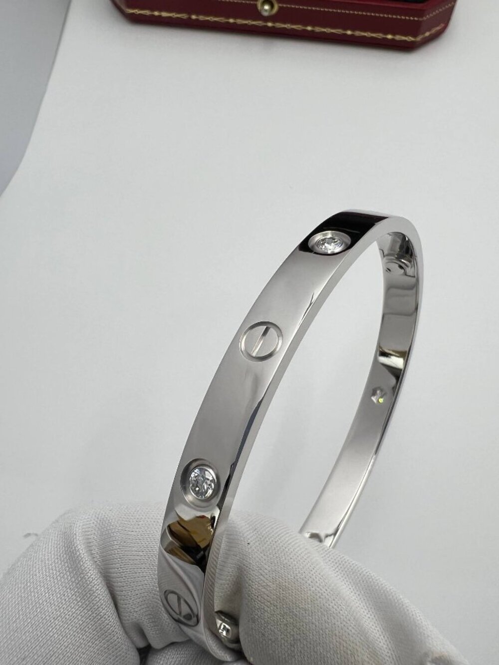 Cartier LOVE Bracelet Classic 4 Diamonds 18K White Gold Size 17